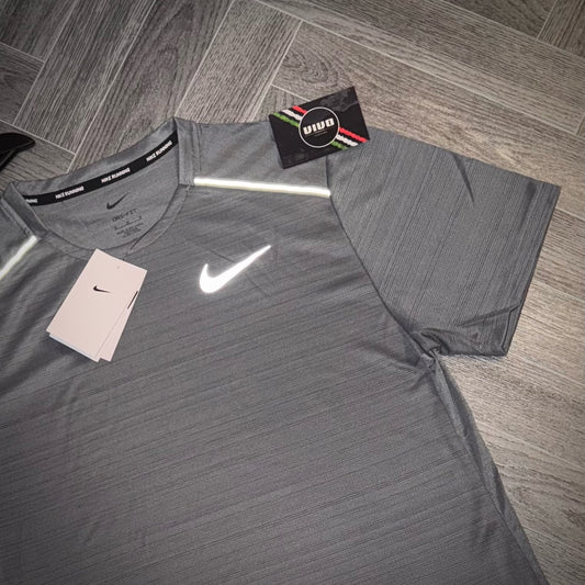 Nike Miler 1.0 - Smoke Grey