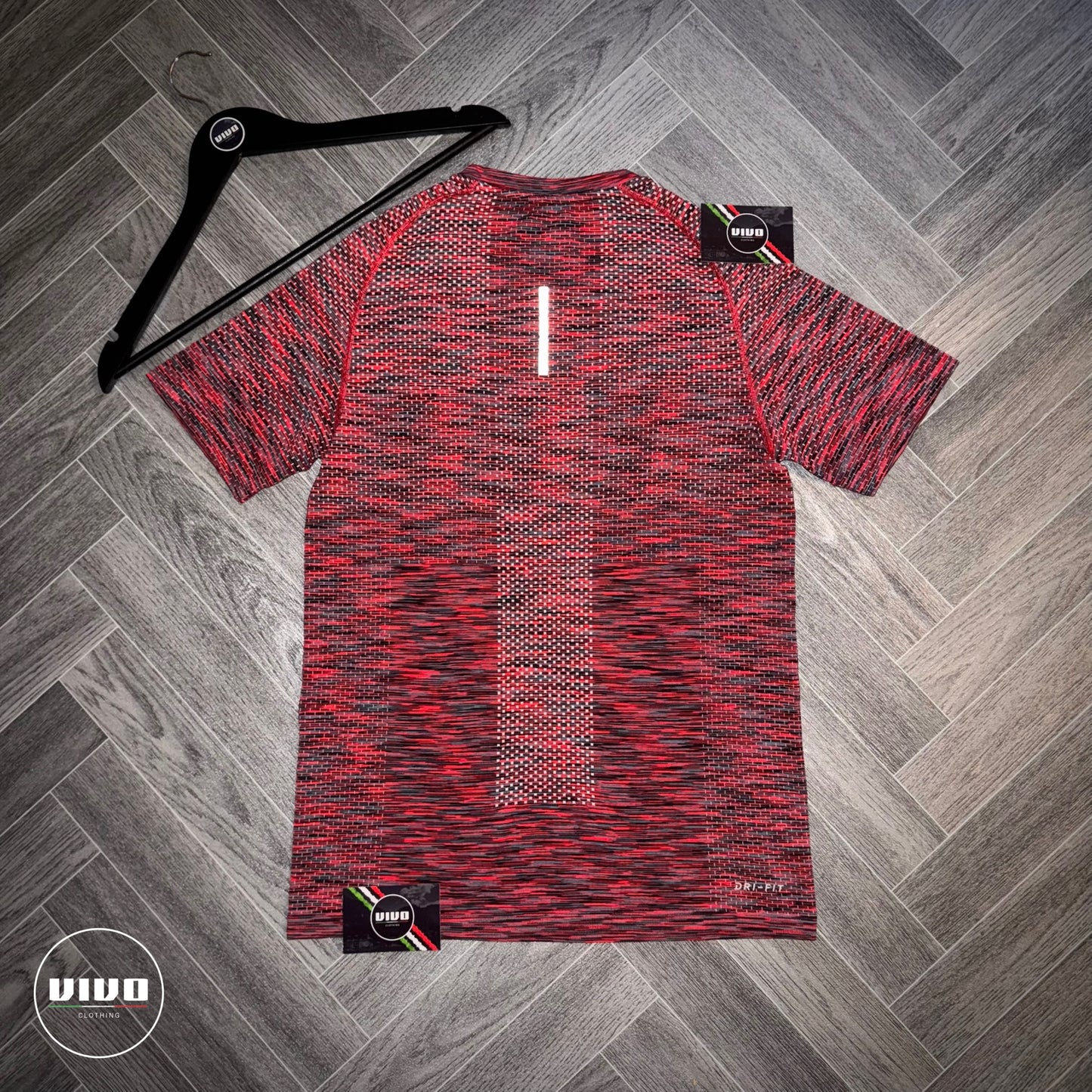 Nike 1.0 Tech Knit - Crimson Red