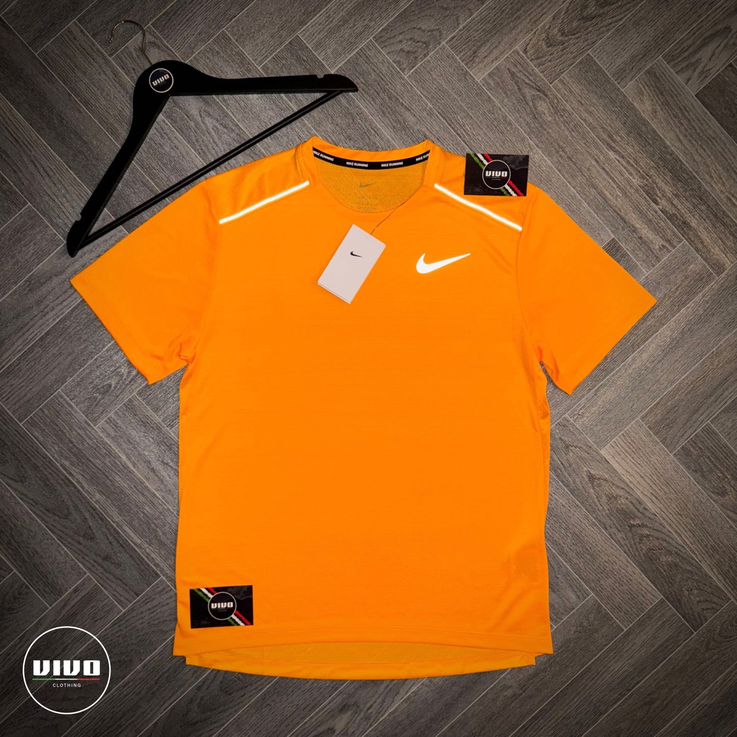 Nike 1.0 Miler - Laser Orange