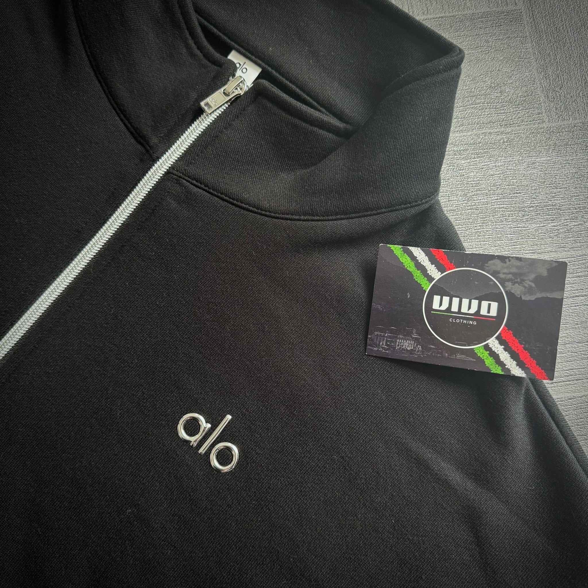 Black Alo Yoga Accolade 1/4 Zip Pullover Sweatshirt