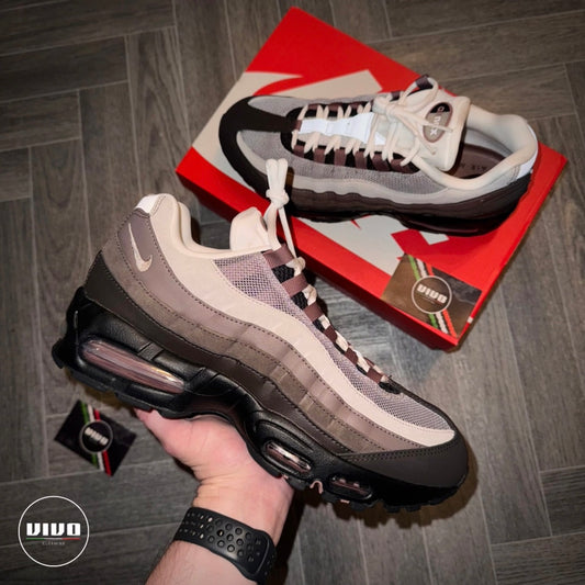 Nike Air Max 95's - Velvet Brown