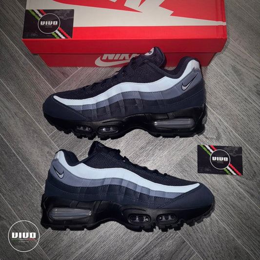 Nike Air Max 95's - Obsidian Blue