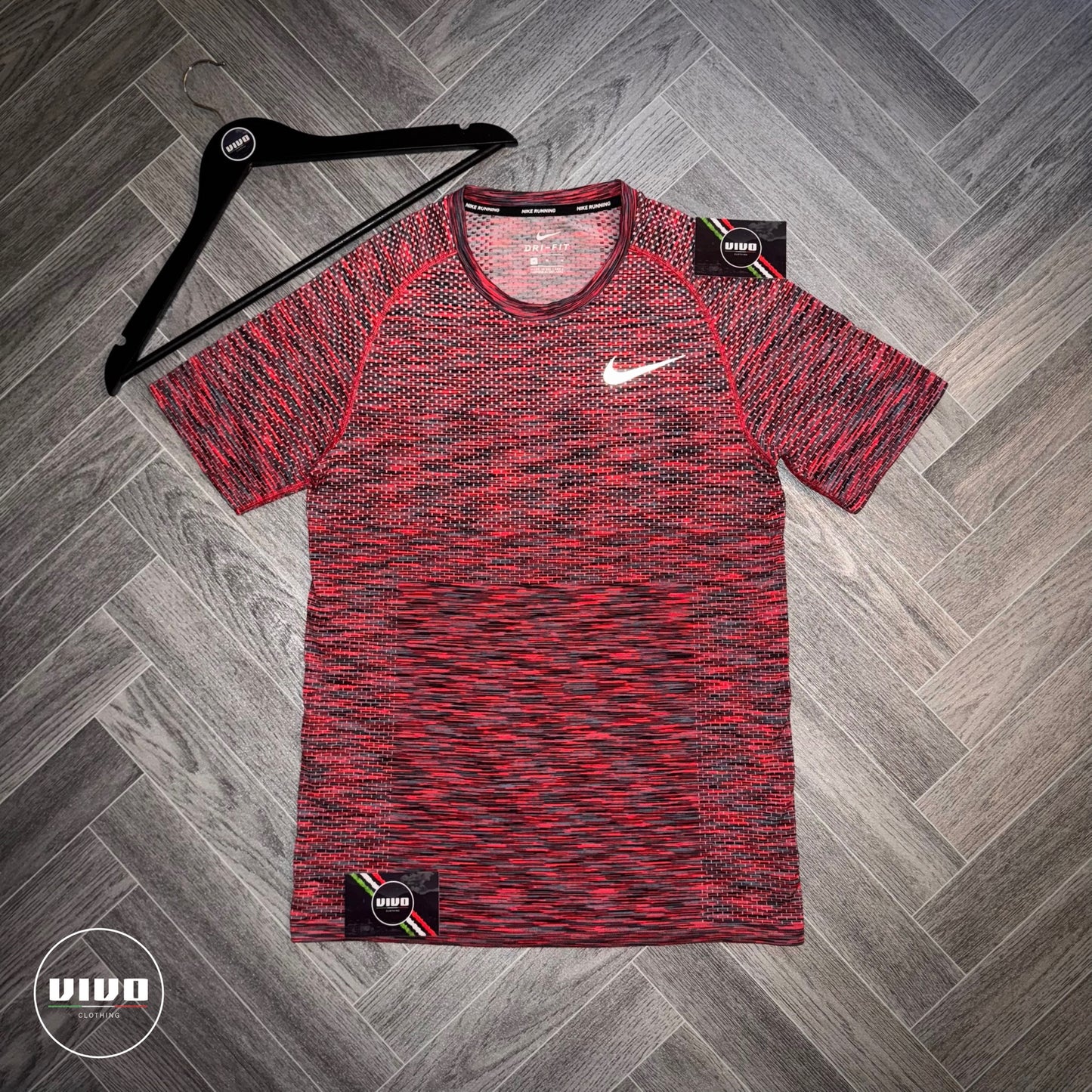 Nike 1.0 Tech Knit - Crimson Red