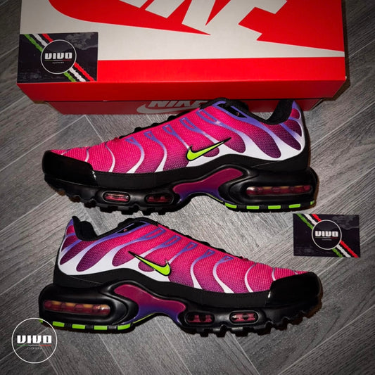 Nike Air Max Plus - Fireberry