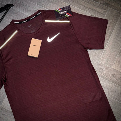 Nike 1.0 Miler - Maroon