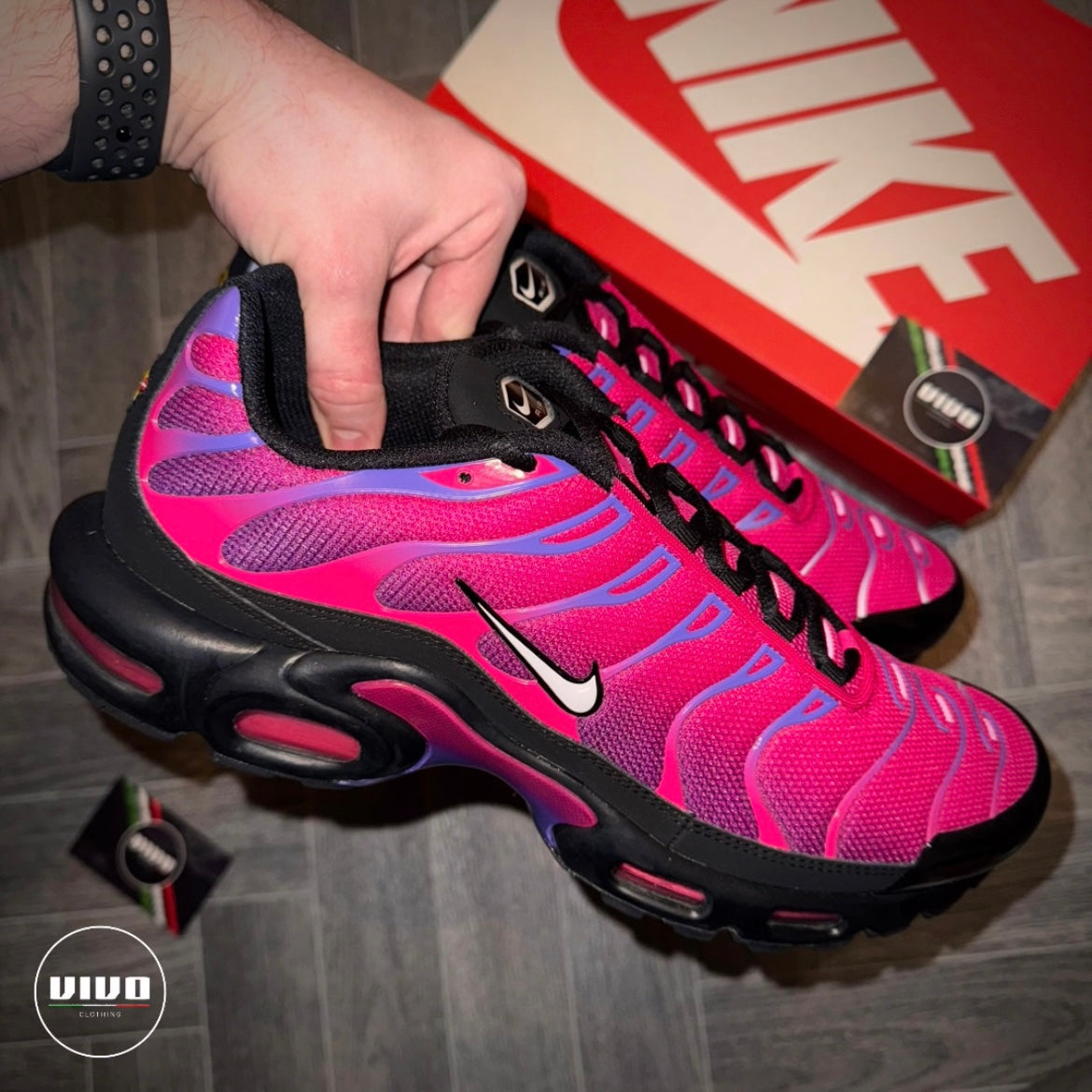 Fireberry Nike Air Max Plus