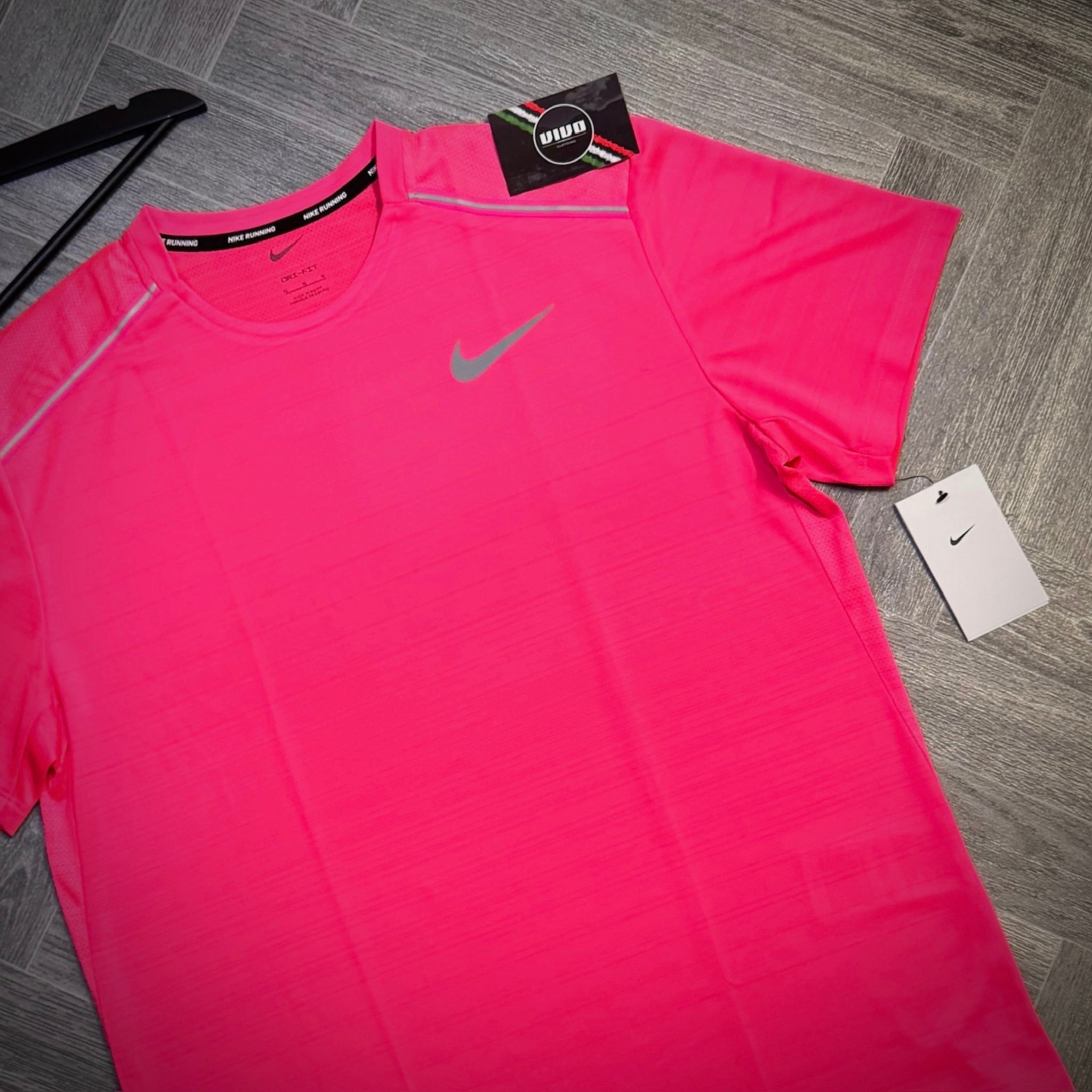 Hyper Pink Nike 1.0 Miler