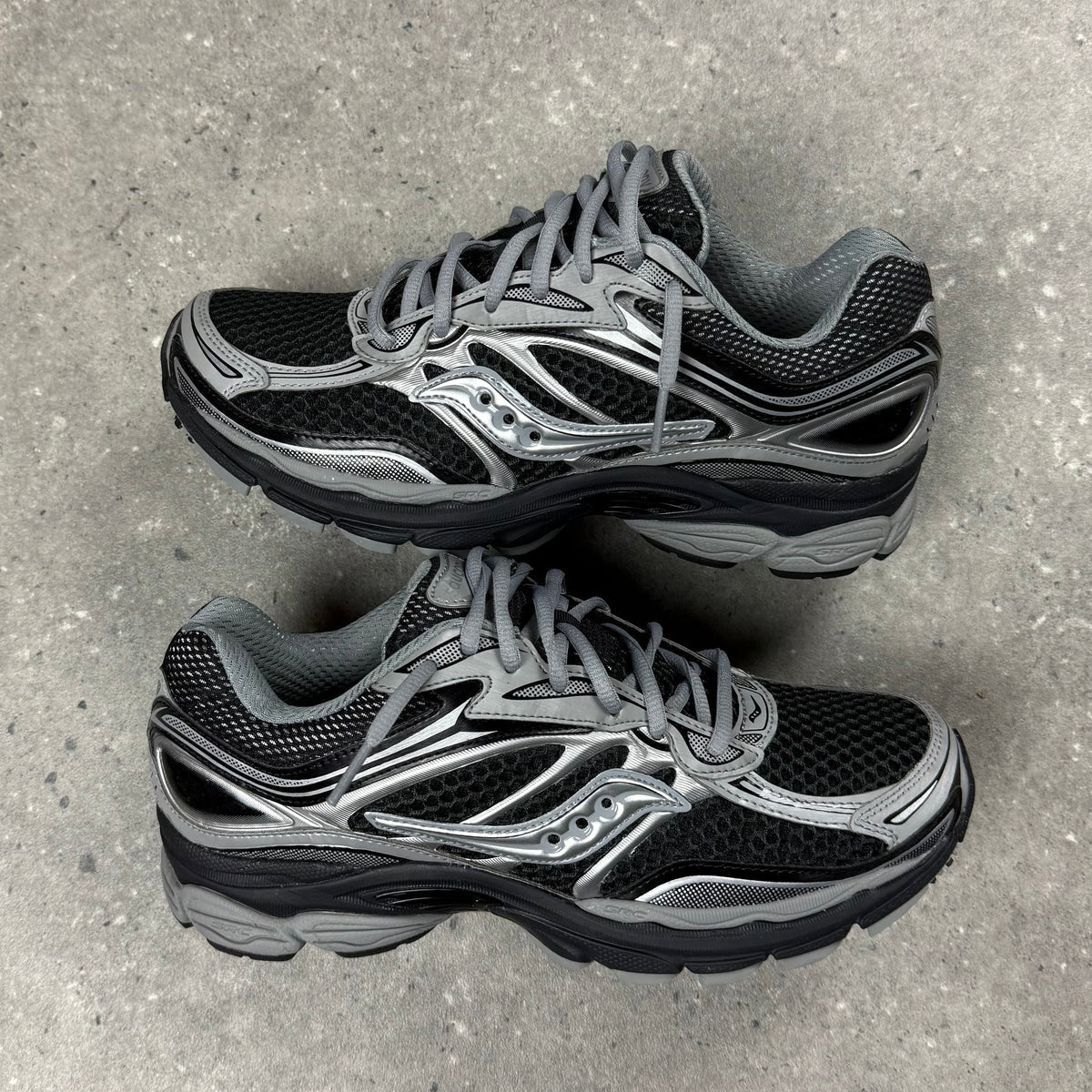 Saucony Pro Grid Omni 9 - Black Metallic